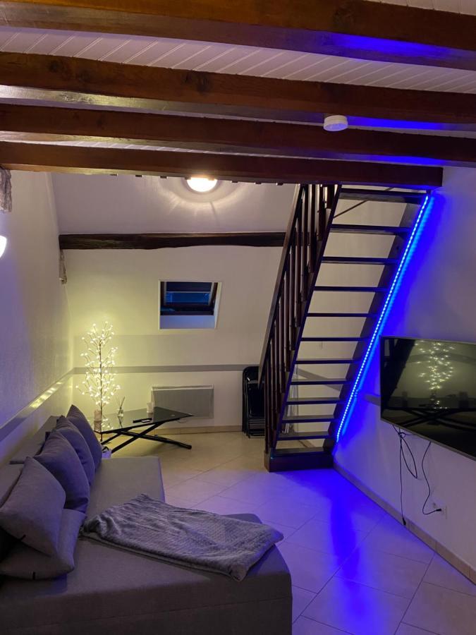 Superbe Appartement, General Allix A サンス エクステリア 写真